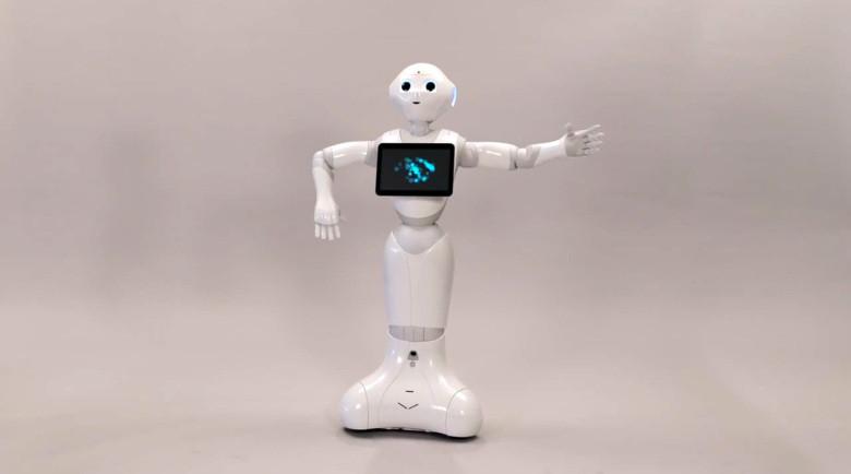 VentureBeat's tweet image. SoftBank's emotionally intelligent 'Pepper' robot launches for enterprises on October 1 wp.me/p5hvhT-7seA
