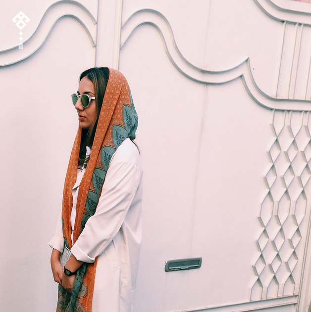 teaspoonoflemon's tweet photo. #TBT to when #TheTehranTimes still always shows off the coolest #Iranian #Fashion @RealIran http://t.co/Y5rXLmigPl http://t.co/b9T2i98Sly
