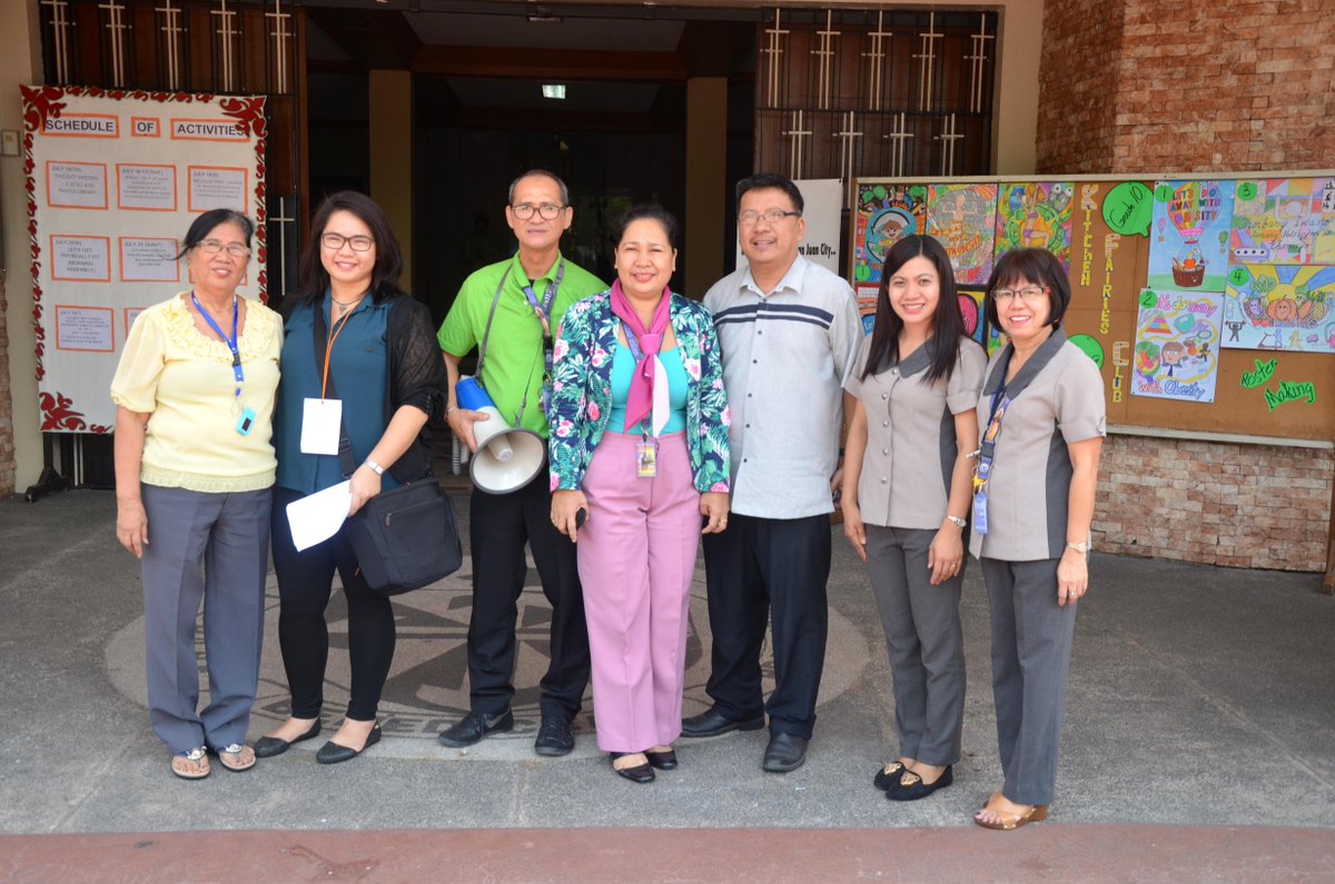 abdlrea's tweet image. Never thought I&apos;ll be spending time with Ms Bayugo &amp;amp; Dean Asis after 6 years #HSProblems #MMShakeDrillVolunteers