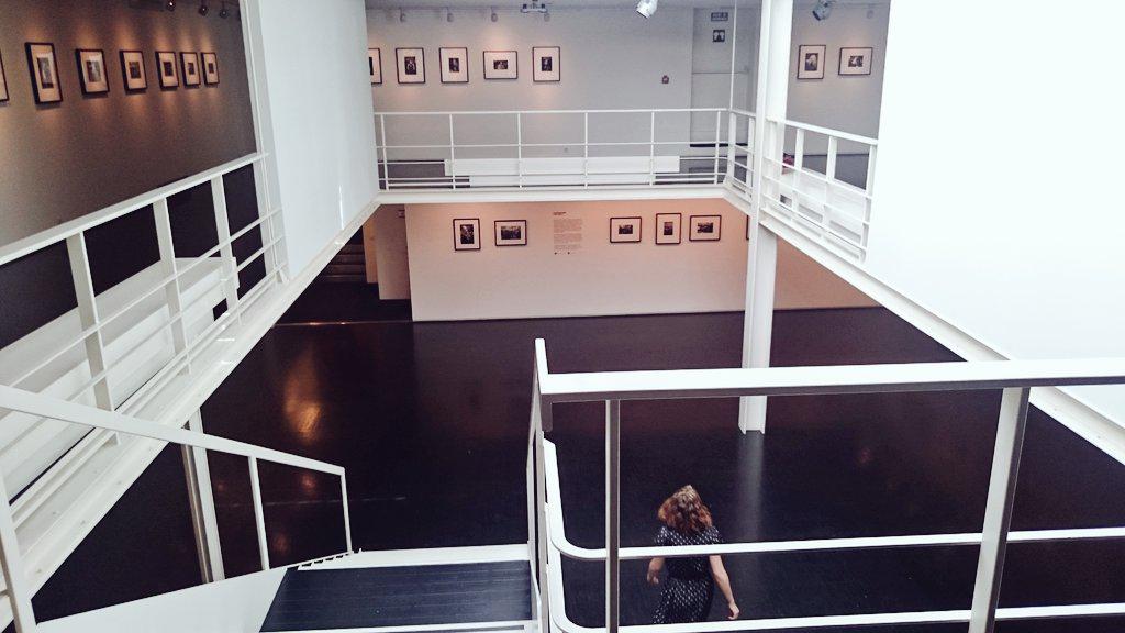 XavierFajarnes's tweet photo. Genial expo a @fotocolectania de Strömholm i Petersen #DOCfield15 #fotografia http://t.co/iuZhZSN5Ie