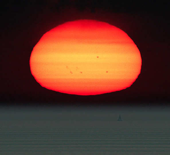 ClimateOps's tweet photo. The last video we received came from Hans Leysieffer, an amazing documentarymaker.
Keep sending! #climateops #nature http://t.co/DvQNmcvf0D