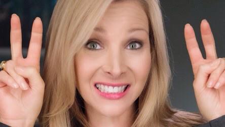 Happy Birthday, Lisa Kudrow! 