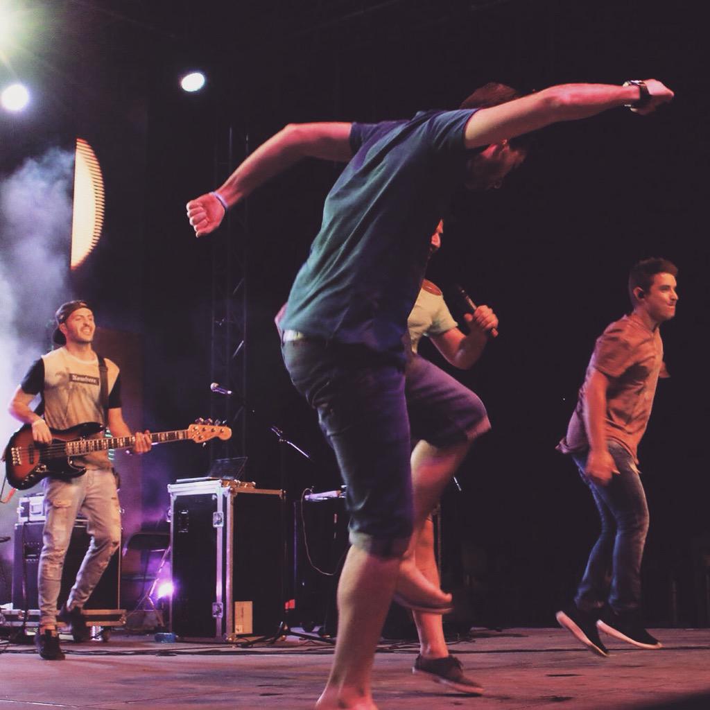 sroque_music's tweet photo. Momento Épico con @Itiel @kikepavon @djmarcoscruz en #Regenera2015 http://t.co/hClCzlJXV3