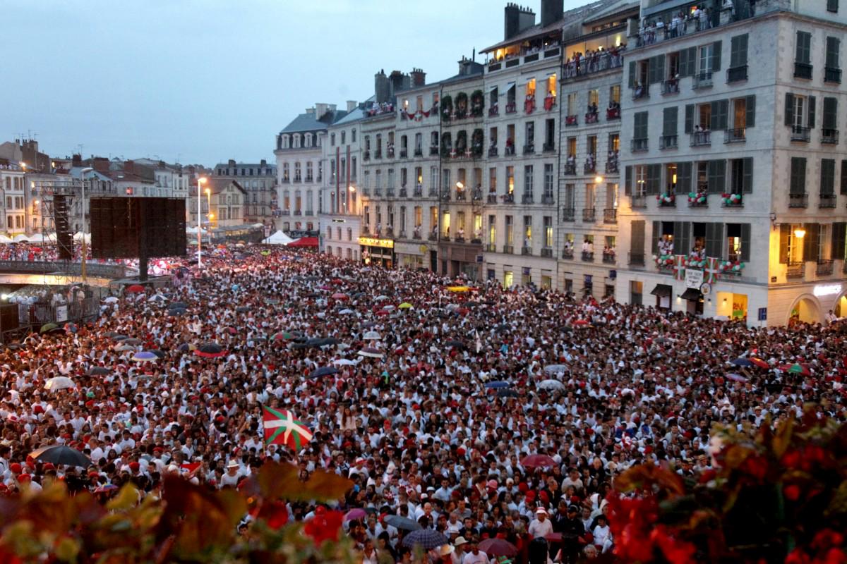 SO_Paysbasque tweet media