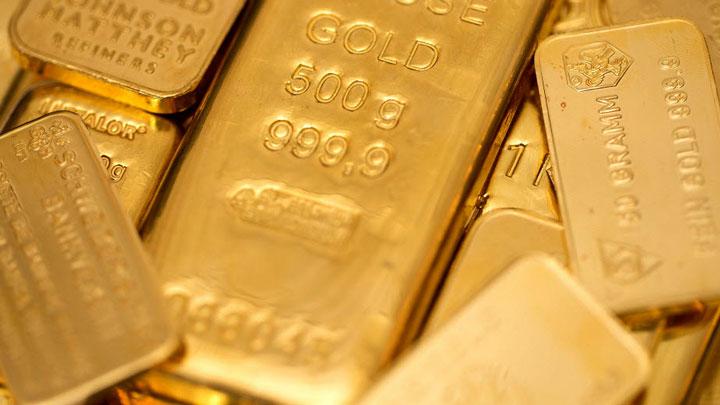 BloombergTV's tweet photo. #Gold falls to 2010 prices, what's next? http://t.co/JFOJMFXj8U http://t.co/juUiTO7bie