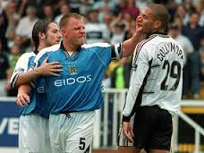 Happy birthday Nery Pumpido, Jurgen Klinsmann and Andy Morrison, three peas in a pod. (One slightly oversized pea) 