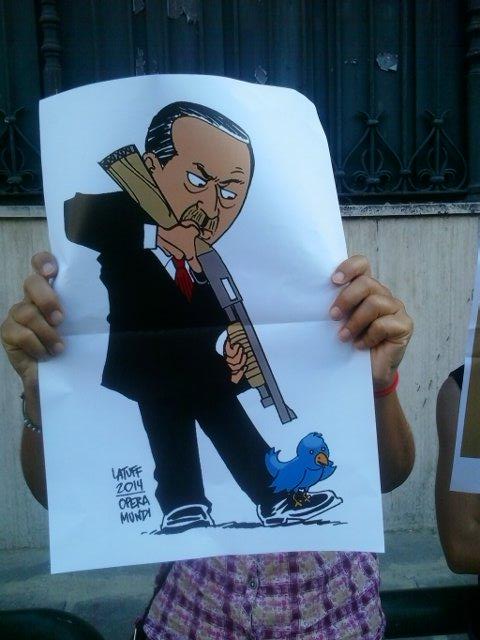indipendentieu's tweet photo. #rome #turkeyembassy police is not allowing journalists to take pictures and videos http://t.co/S3ZaiA94SG