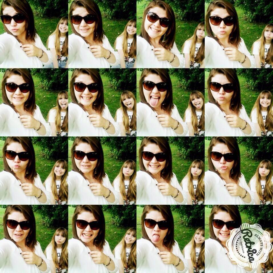 Wallet5928's tweet photo. On est comme on est avec un grain de folie et c'est ce qui fait notre charme je t'aime ma laurine ❤️ http://t.co/DvWsXTj5pa