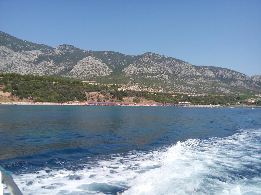 CalaJazz's tweet photo. Diretti alle #grottedelbuemarino! http://t.co/wx5xuiyCGL