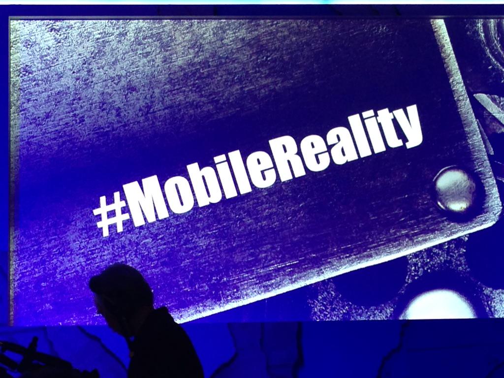 SuzieBrady1's tweet photo. Merging online with real life, #mobilereality is pretty cool! #adobesymp http://t.co/QheXeaIIIF