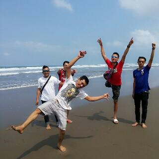 hahah goodbye pantai terima kasih untuk semua cerita hari kemarin