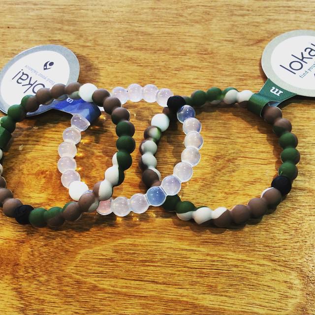 #findyourbalance with these #lokai bracelets! #BackInStock in new camo color helping to support #WWF 🐼  #livelokai