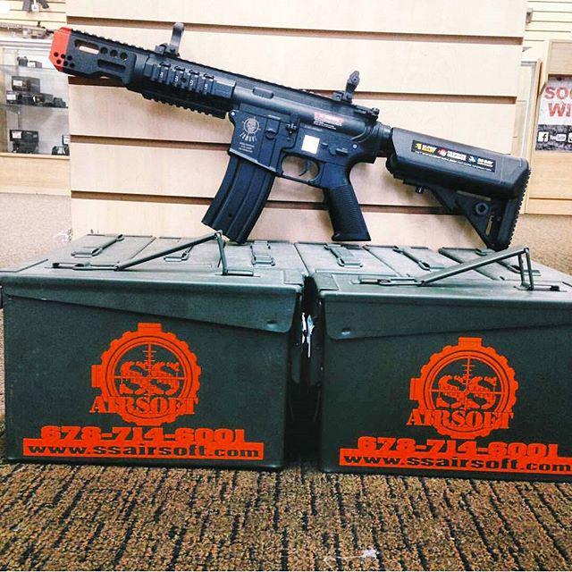 jag_precision's tweet image. Who is ready to slay some zombies? Get your Zombat today from @ssairsoft or your local store today.
#airsoft #airso…