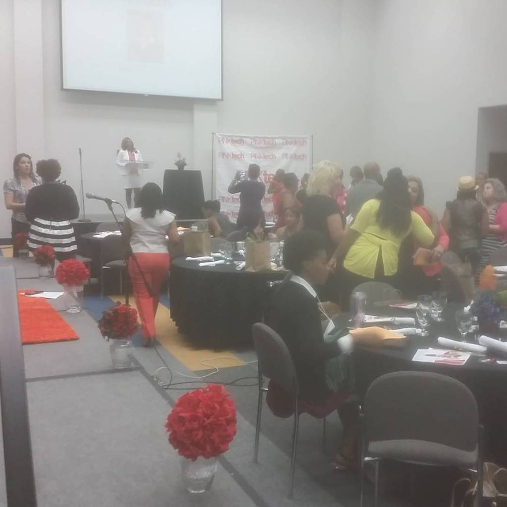 PanoramicIdeals's tweet image. RT IamTorriJ: Enjoying the #Networking #ScavengerHunt at #PinkTech Summit! #WomenInTechnology #Technology #Atlanta……