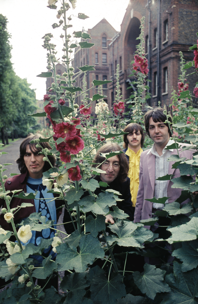 thebeatles's tweet photo. #ThrowbackThursday #TBT 47 years and 2 days ago -the now legendary #MadDayOut photo shoot http://t.co/I6WszwR9ZG http://t.co/Mhv8ZG1Nwf
