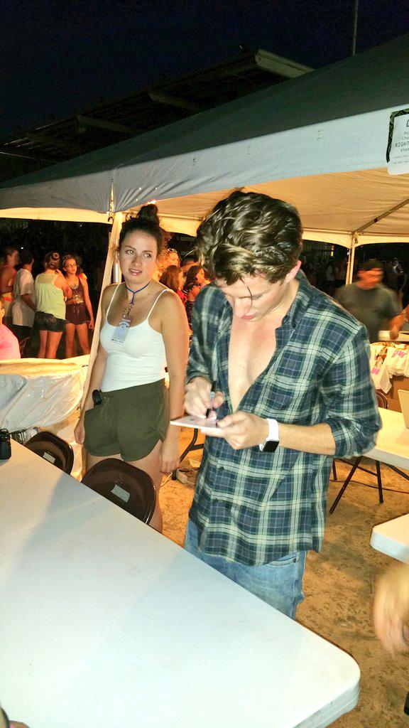 croyiii's tweet photo. @charlieputh Great concert last night in Troy, PA! I really love your style of music @charlieputh! http://t.co/toSinQxGKl