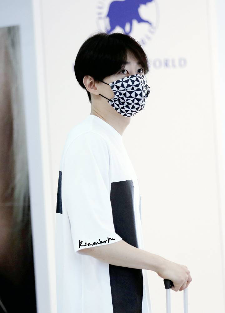 150724 ICN Airport - Eunhyuk [RememberM]