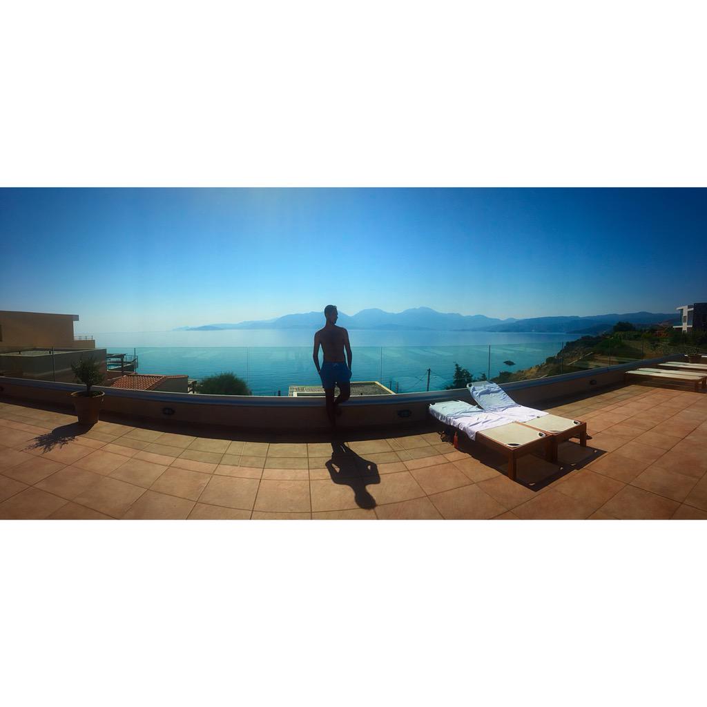 tzach1996's tweet photo. Take a moment to relax 🌄 http://t.co/Y6IjTVFsyx