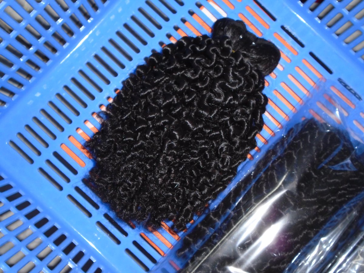 VnVirginHair's tweet photo. Kinky curly #steamcurly #virginhair #humanhair http://t.co/Cudq2budLT