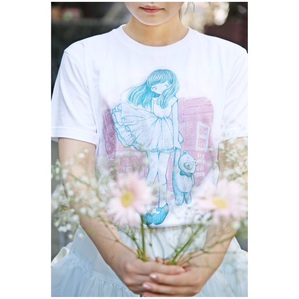 🏊🌷いよいよ夏休みですが、今年の夏はみなみちゃんのイラストTシャツで唯一無二の個性を演出してみてください🌷🏊🐢  http://t.co/CHOiYKUyw9 