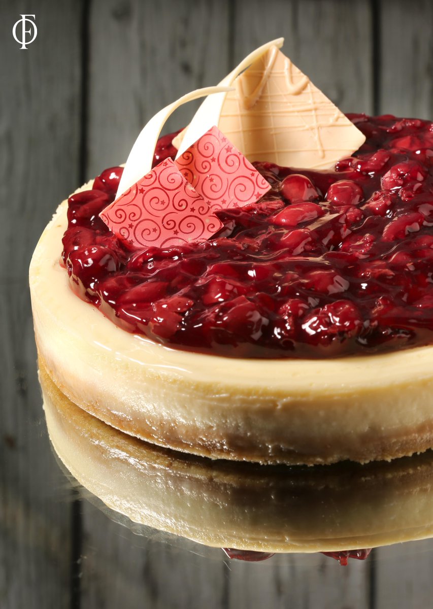 OvenFresh1993's tweet photo. Enjoy #NationalCheesecakeDay at #Ovenfresh.. #baked #berrycheesecake http://t.co/AjWhknjj9i