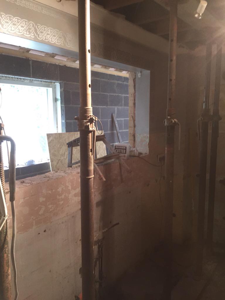 KingBuildltd's tweet photo. Let the demolition begin! #kingbuild #localbuilder #extension #demolition http://t.co/tRIaCn8ewV