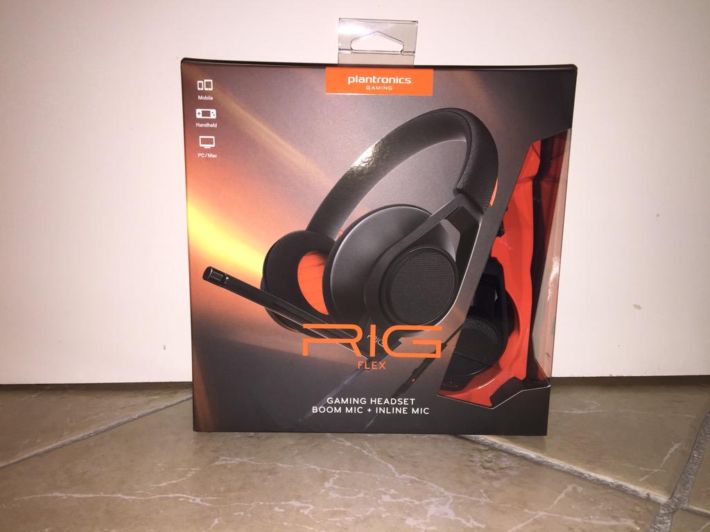 Tom_Cvl's tweet photo. Casque RIG Flex @PLTgaming_FR bien reçu, merci ! Excellent casque ! http://t.co/5uEj5GBhx1