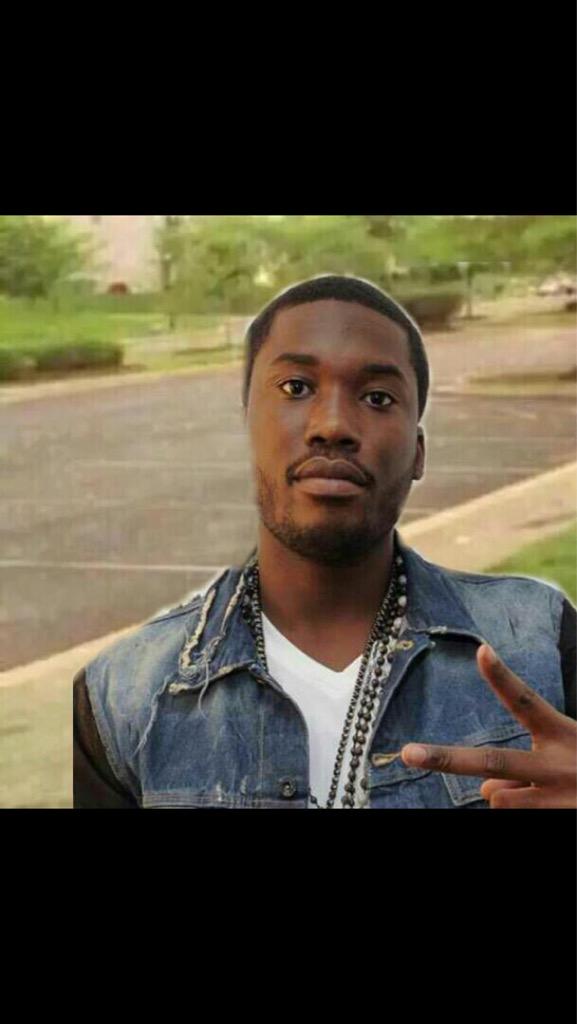 MeeksMiII's tweet photo. Hey Meek Mill have you heard the #BackToBack track yet? http://t.co/PuVZsPBzfB