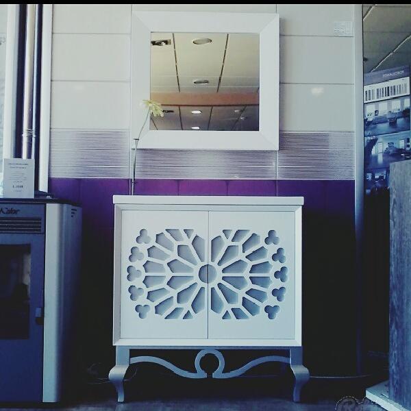 UnamacorChi's tweet photo. Nuestro recién llegado!Ese mueble para tu #baño tan #especial y #original (no dejará a nadie indiferente)#CordobaEsp http://t.co/TXRXRHTFGi