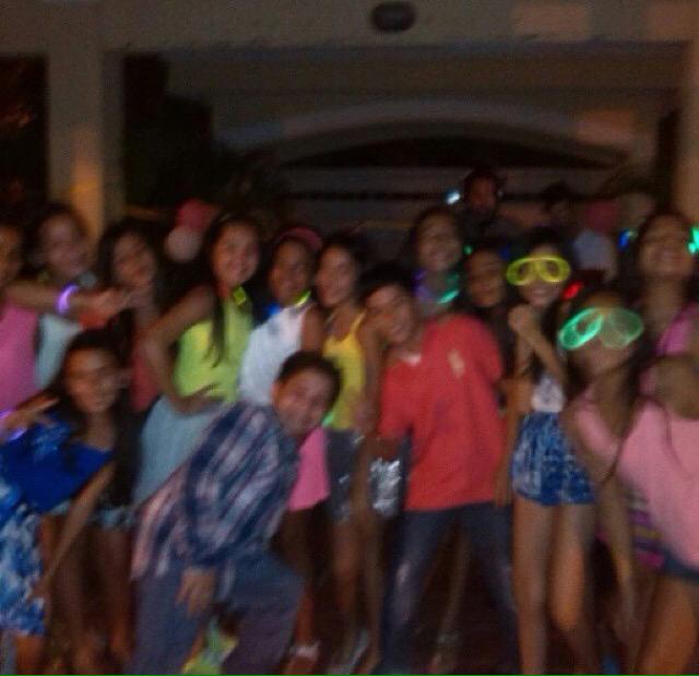 sofimt24's tweet photo. #AmoAlGimnorte por que conocí a todos mis amigos http://t.co/Pf91ZqcKc1