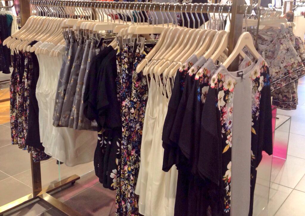 Oasis_WhiteCity's tweet photo. Have you seen the latest V&amp;A collection yet? We want every single piece in our closet! #mylifeinprint http://t.co/mV4P1I8AII