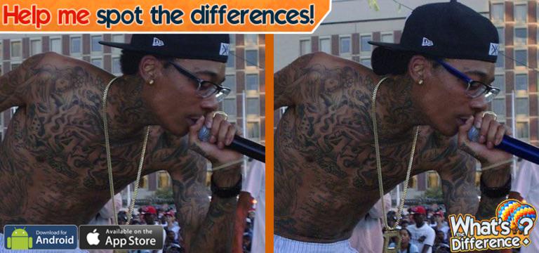 aya_khalifa's tweet photo. Retweet this if you can spot a difference on this level of #WhatsTheDifference! http://t.co/gPyPAQXXM1 http://t.co/3eks2xVwiQ