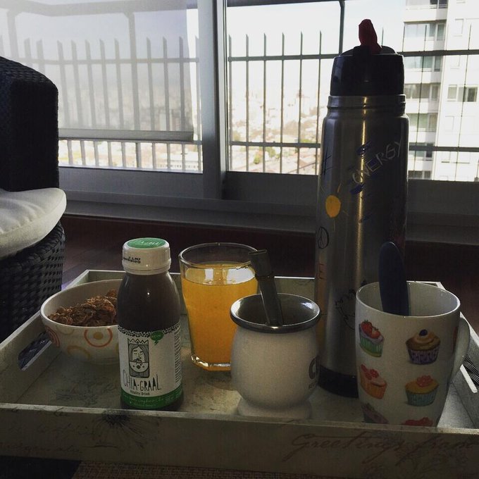 #Clave empezar el día con un buen desayuno. ☕✌ Para lograr la panza chata y bajar de peso, sumale @chiagraal