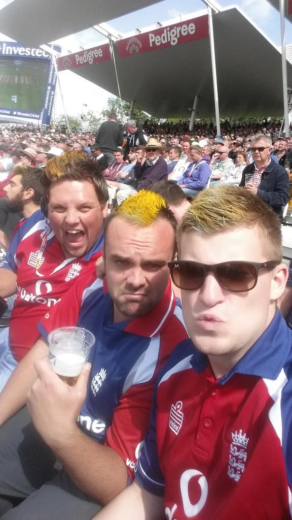 #myashessummer #barmyarmywicket