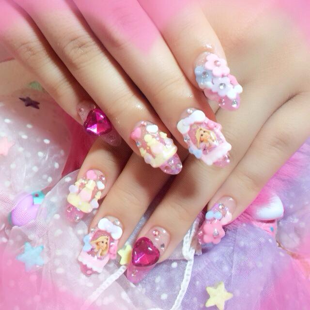 Melodynail あいめろ ラプンツェルネイル 3dアートで作成しました このデザイン人気です Http T Co 0gi8leyq