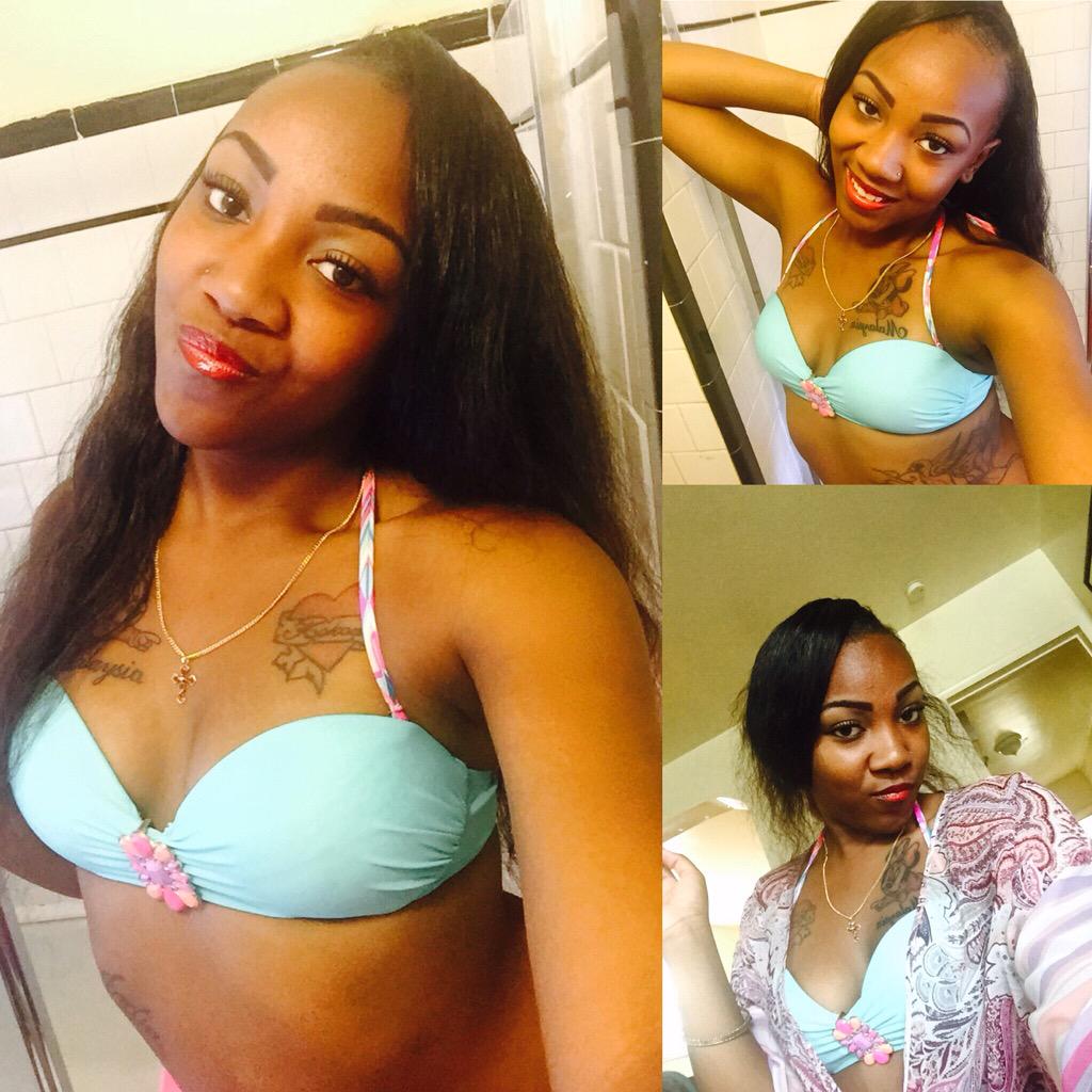 lolamonroe94's tweet photo. #SixFlagsReady ๐๐ขโ๏ธ http://t.co/hKKRo2E567