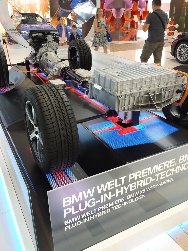 JohnAngelori's tweet photo. #BMWDESIGNDRIVEN http://t.co/bXV6bgxj6j