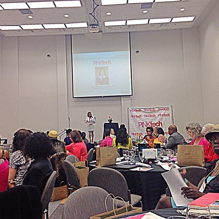 reclaimedkarma's tweet image. #Pinktech #womensconference has started! Excited to learn today! #socialmedia #liveit #loveit #mompreneur #womenpre…