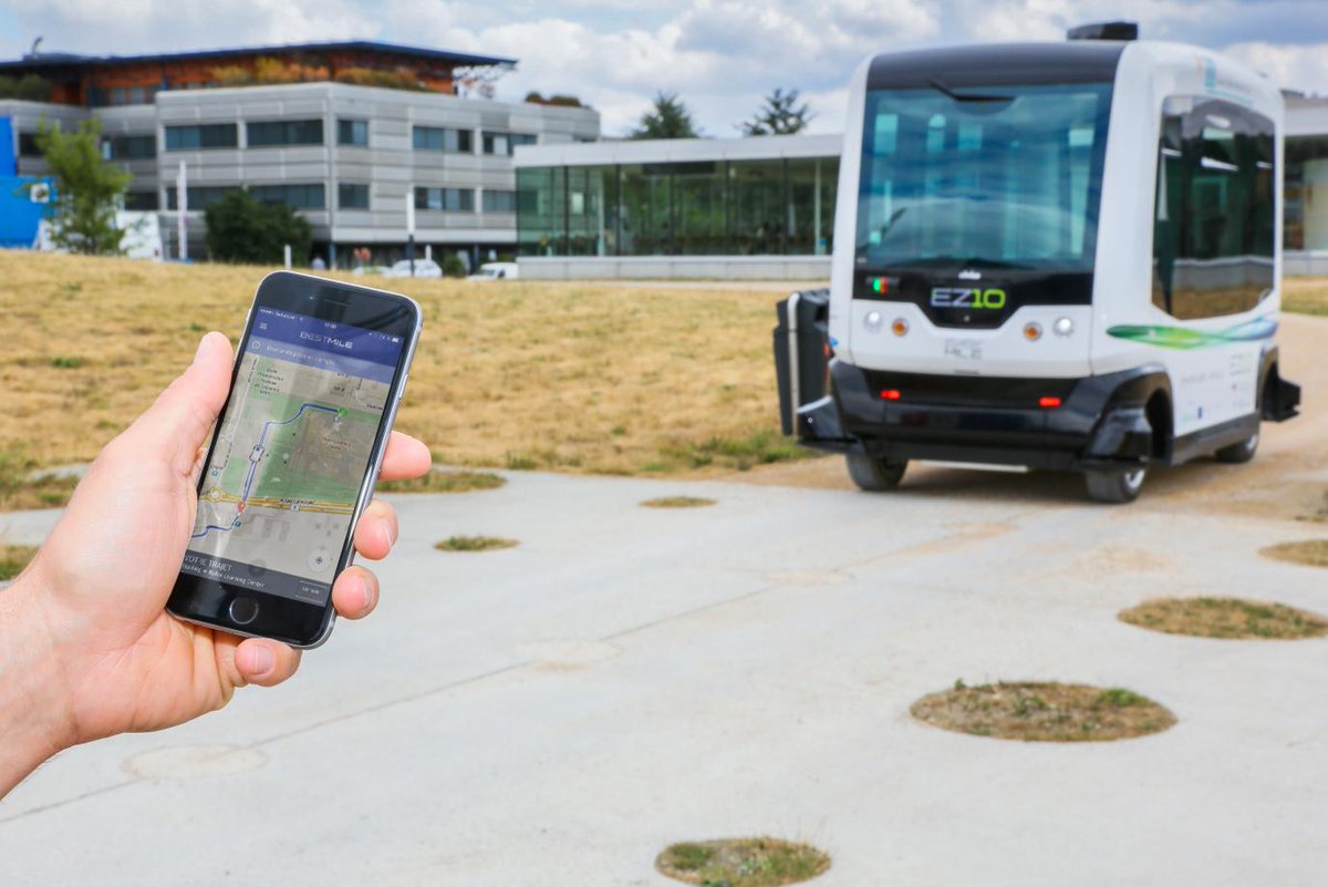 EPFL_en's tweet photo. Thanks to @BestMile's new app, EPFL campus' #driverless shuttles now show up on demand http://t.co/6Klom5xY3u http://t.co/qD8dpW9EuA