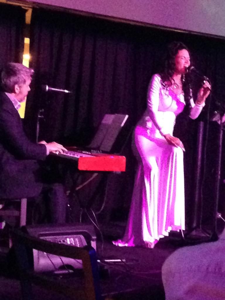 Gestion_Music's tweet photo. Arahi Martínez y Raimundo Nieves en Aranjuez... http://t.co/AQCwpJRikO