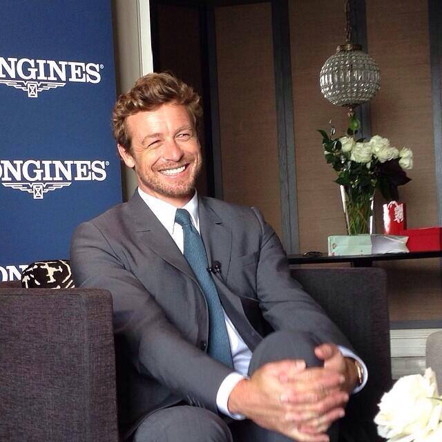 Auguri ad un principe azzurro REALE.. Happy Birthday Simon Baker! 