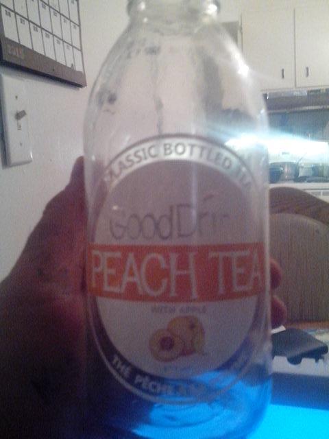 86Reuben86's tweet photo. Best tea ever #tea #peachtea #bestteaever http://t.co/wn4GWz5WQ8