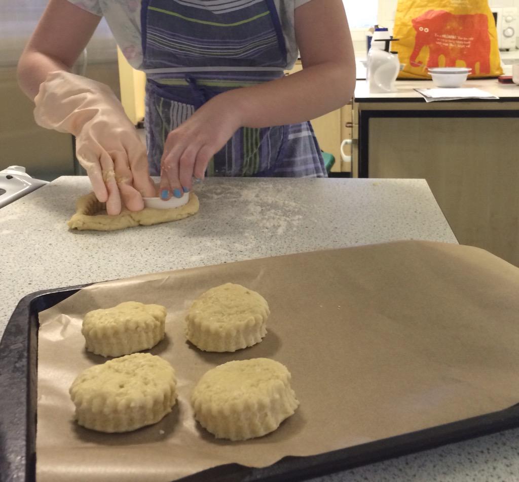 KHCAsummer's tweet photo. Well done for some #bakeoff standard scones today! Yum! http://t.co/SFJw08sXi9