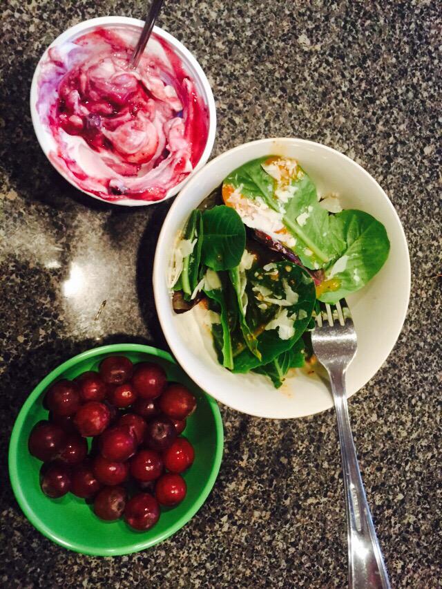 lexibr00ke's tweet photo. Because my eating habits have been awful lately. Time to shape up http://t.co/aN5WHmFwFo