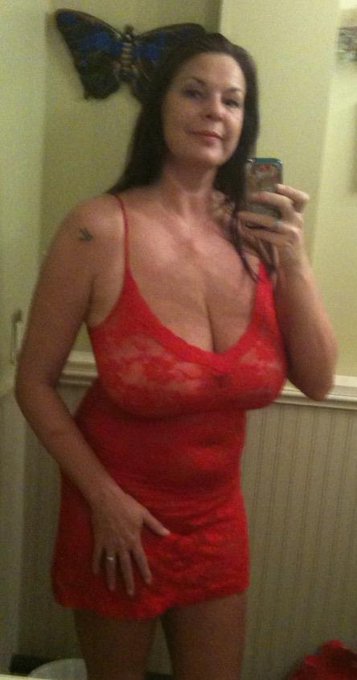 #tbt red sheer chemise http://t.co/cuXhLjf7Rp<a href="/tag/tbt"class="tags">#tbt</a>