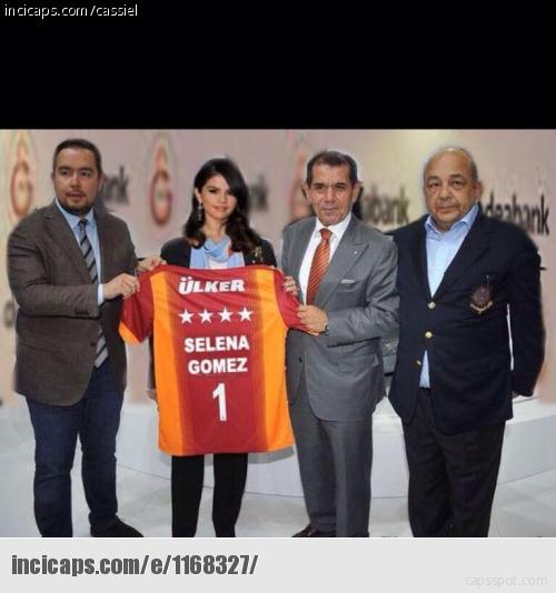 incicaps's tweet photo. Mario Gomez'i Beşiktaş'a kaptıran Galatasay'dan müthiş hamle... http://t.co/jf9dFMhVoo