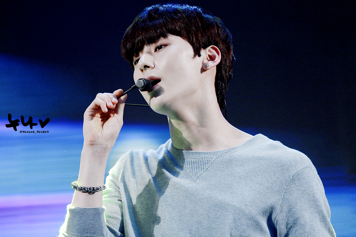 150730 320일 #뉴이스트 #제이알 #JR #민현 <a href="/NUESTNEWS/">뉴이스트(NU’EST)</a> cfile25.uf.tistory.com/original/263B6… cfile5.uf.tistory.com/original/24333…