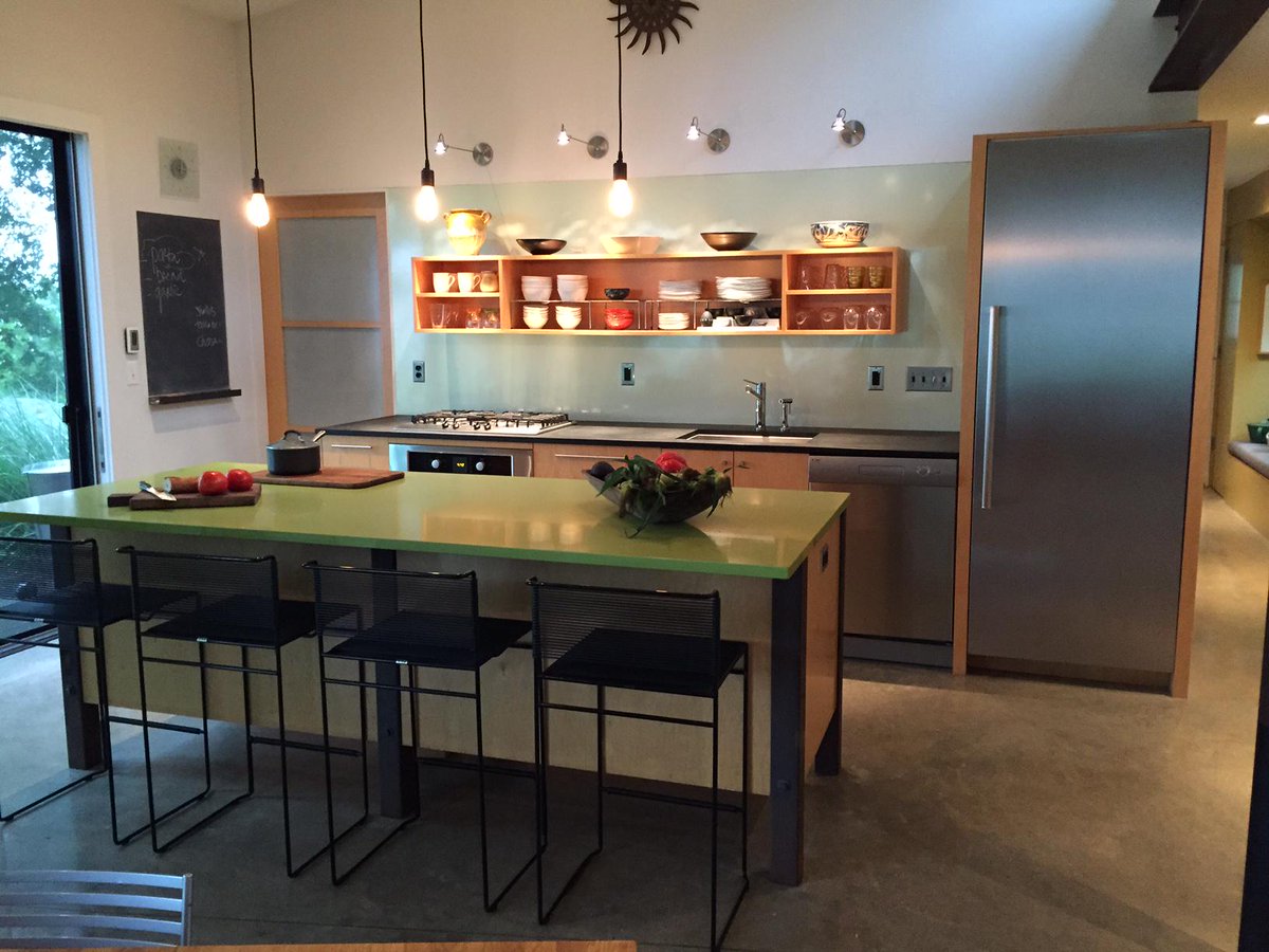 Fletcher Cameron (DesignFletcher) Twitter