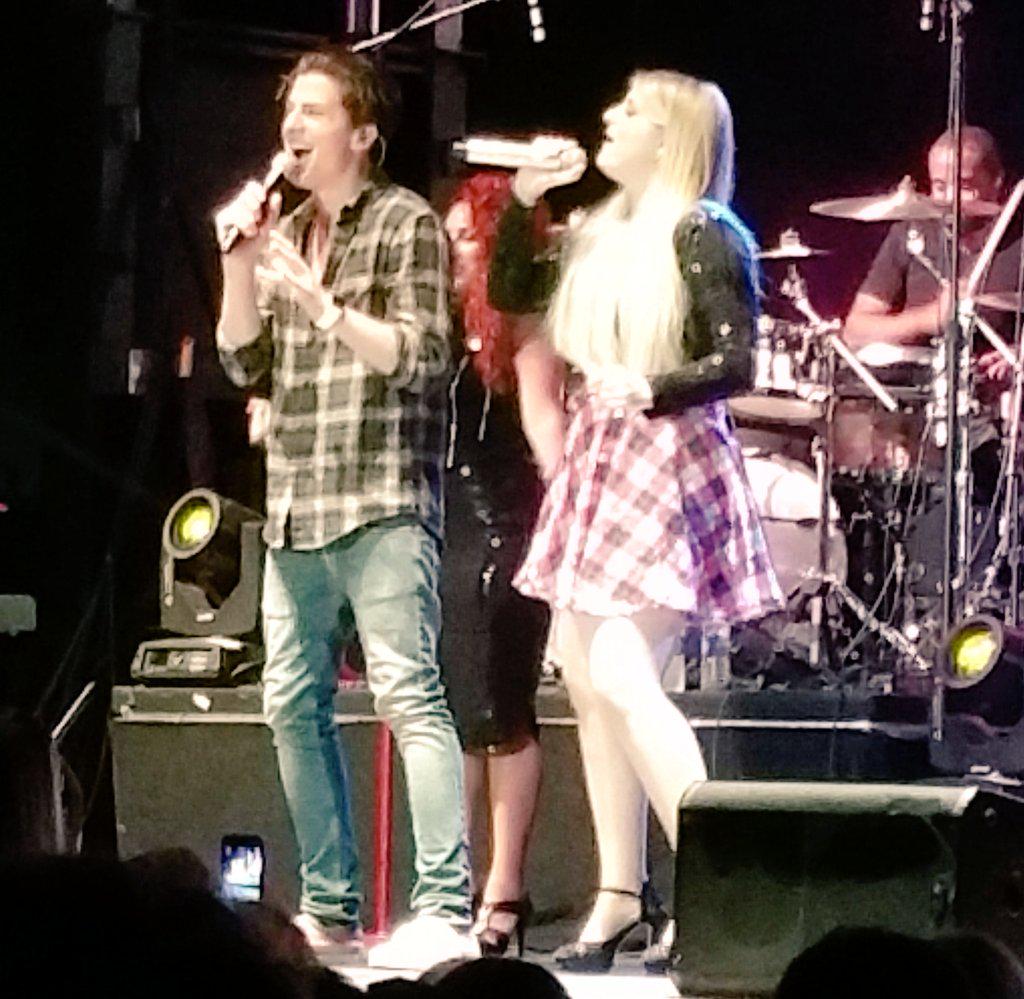 croyiii's tweet photo. @Meghan_Trainor @charlieputh @lifeofdillon
CONCERT @ Troy Fair Grounds • Troy, PA. JULY 29, 2015 with @thebeezneezy http://t.co/NlWllsKH0s