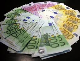 AGMC_Trading's tweet photo. Gagnez 20% dès aujourd'hui! C'est possible chez algomakers!#forex #argent #robot #economie >>> http://t.co/daMswhhdRj http://t.co/uz75sVqcrd